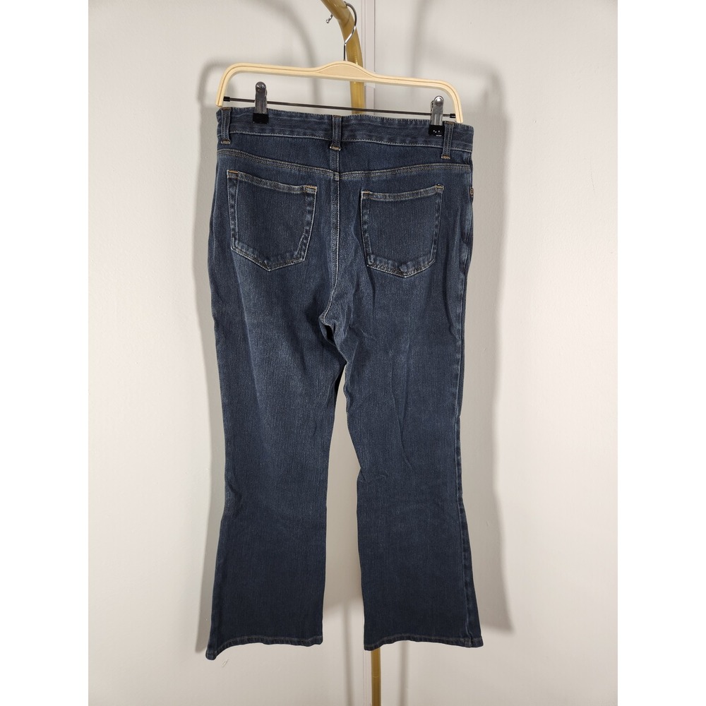 L.L. Bean Classic Fit‎ Jean Size 10P 10 Petite - Picture 2 of 7